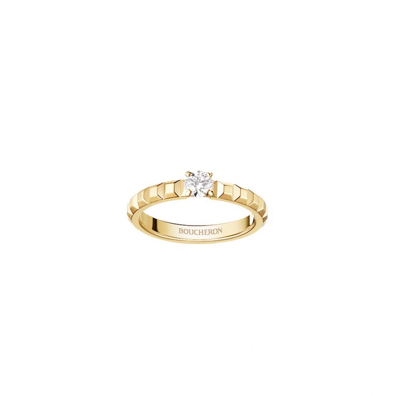 First product packshot Clou de Paris Engagement Ring